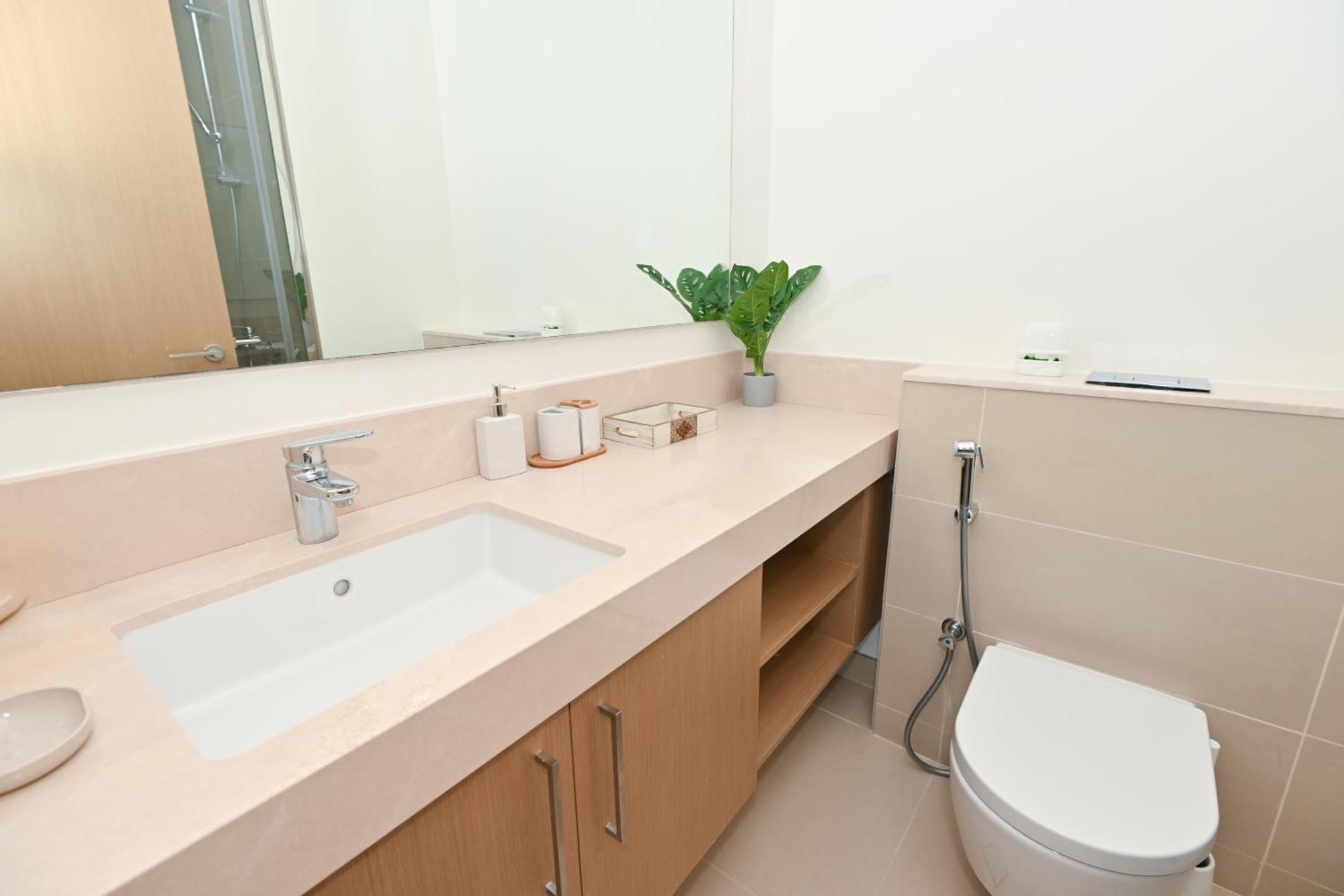 Apartment Farwell & Gervase - 2br With Exclusive Sea & Marina Views In 5242 Marina Dubai