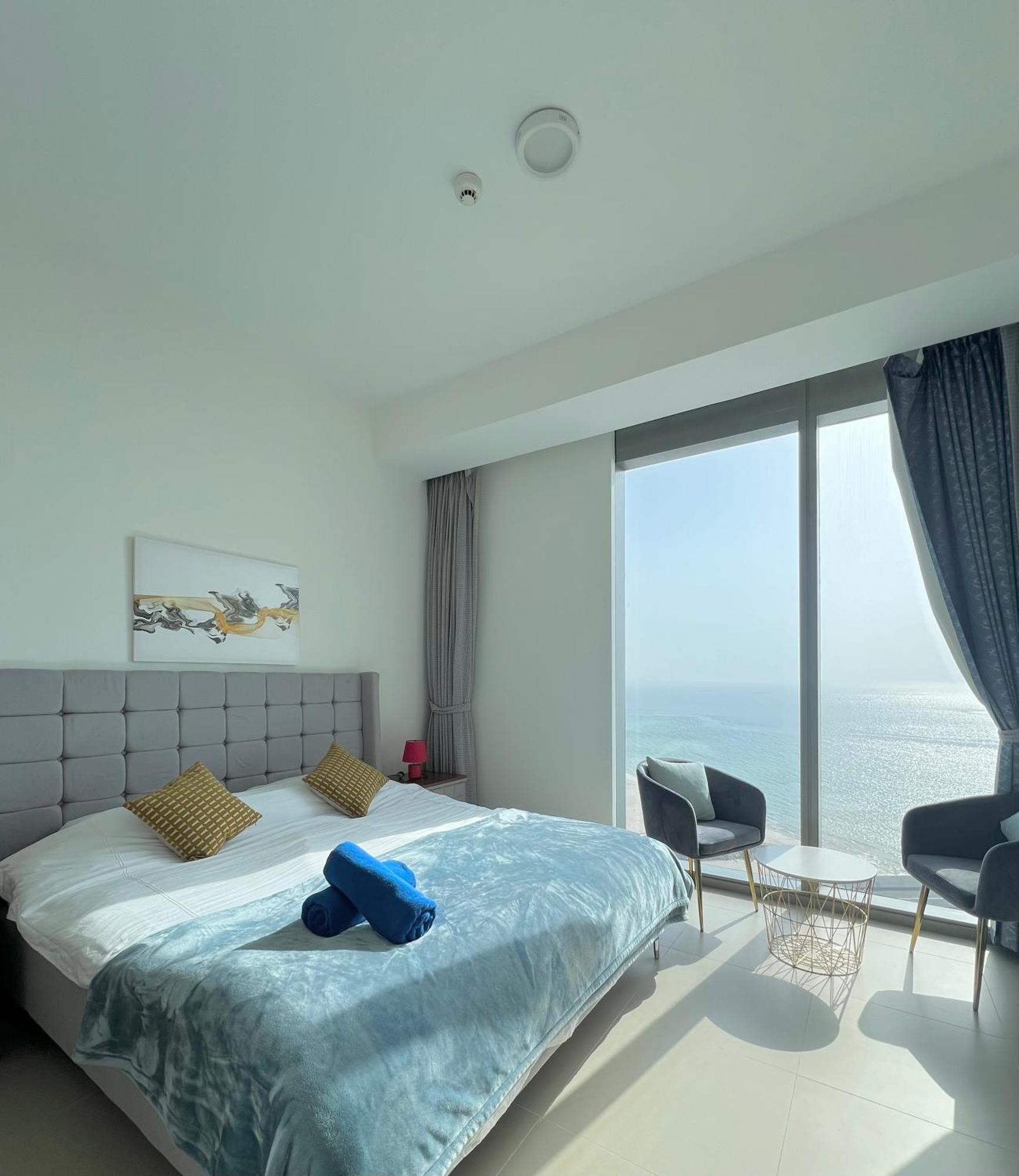 Farwell & Gervase - 2br With Exclusive Sea & Marina Views In 5242 Marina Apartment *